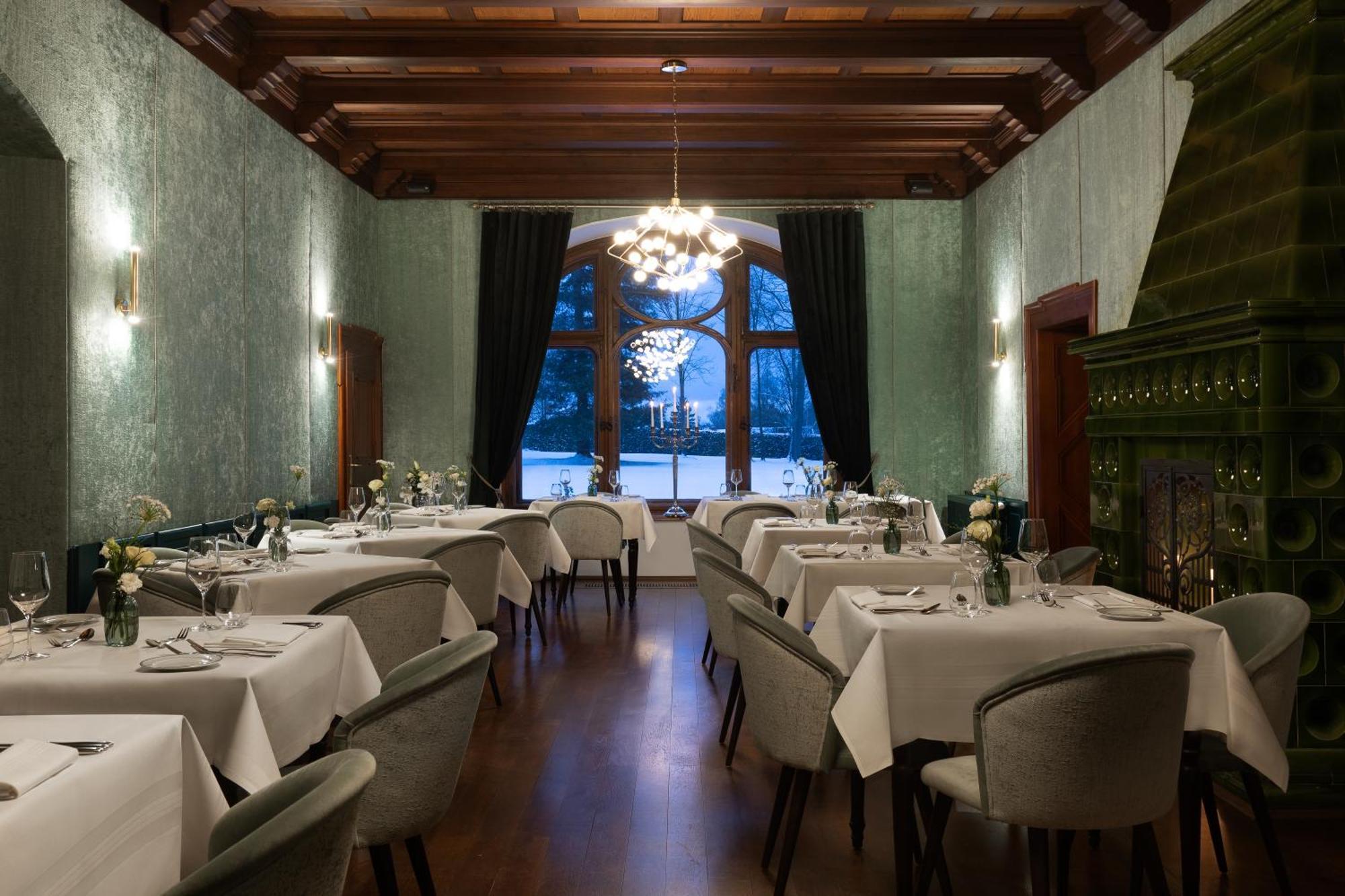 Schlosshotel Althoernitz Bertsdorf Exterior photo