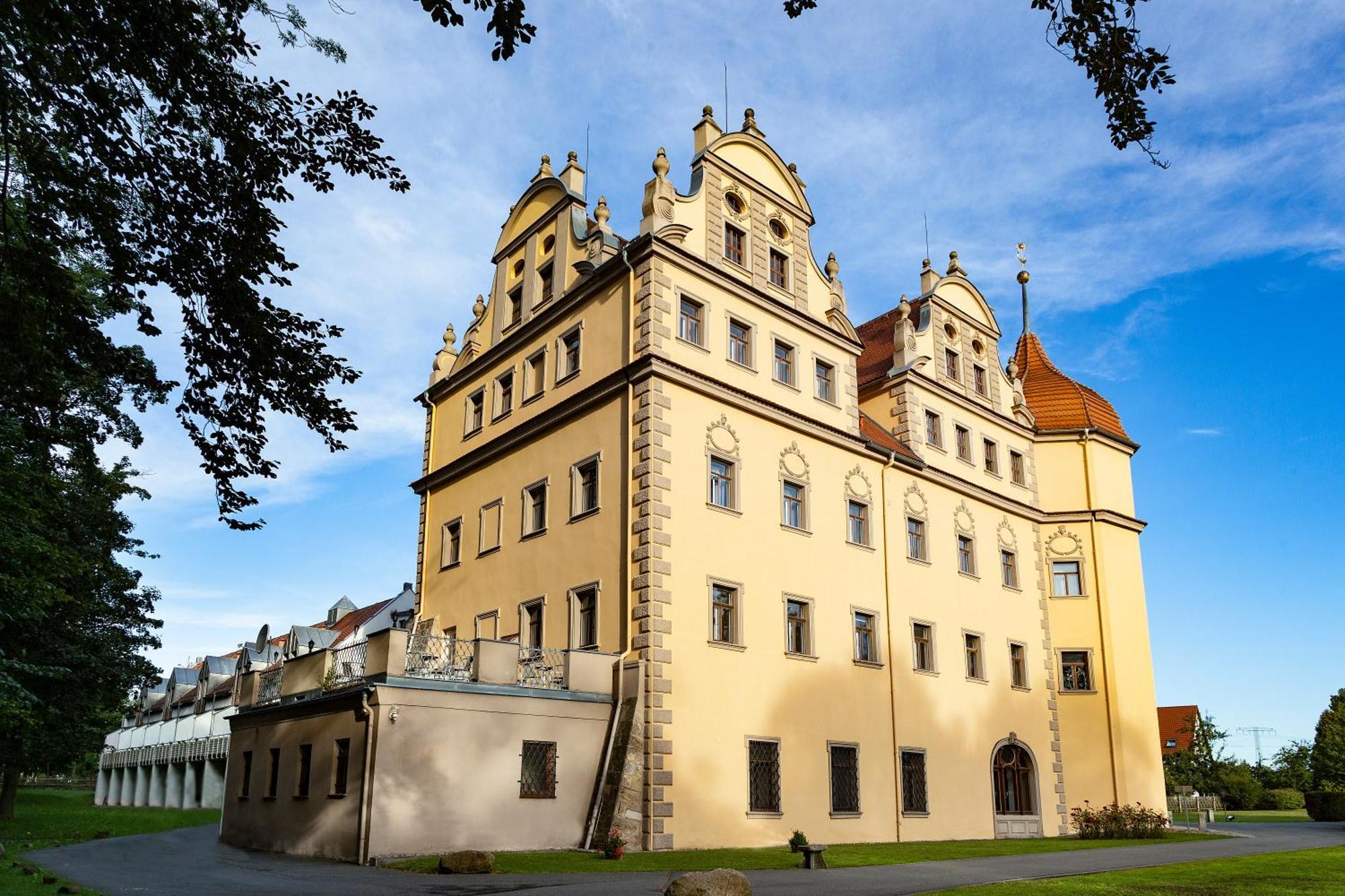 Schlosshotel Althoernitz Bertsdorf Exterior photo
